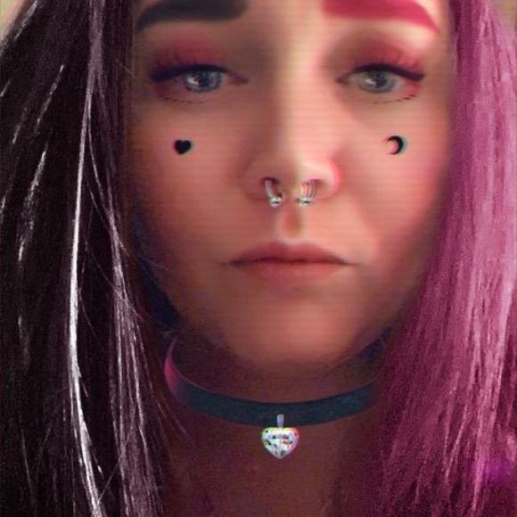 Meet your Posher, Kylie - Picture 1 of 1